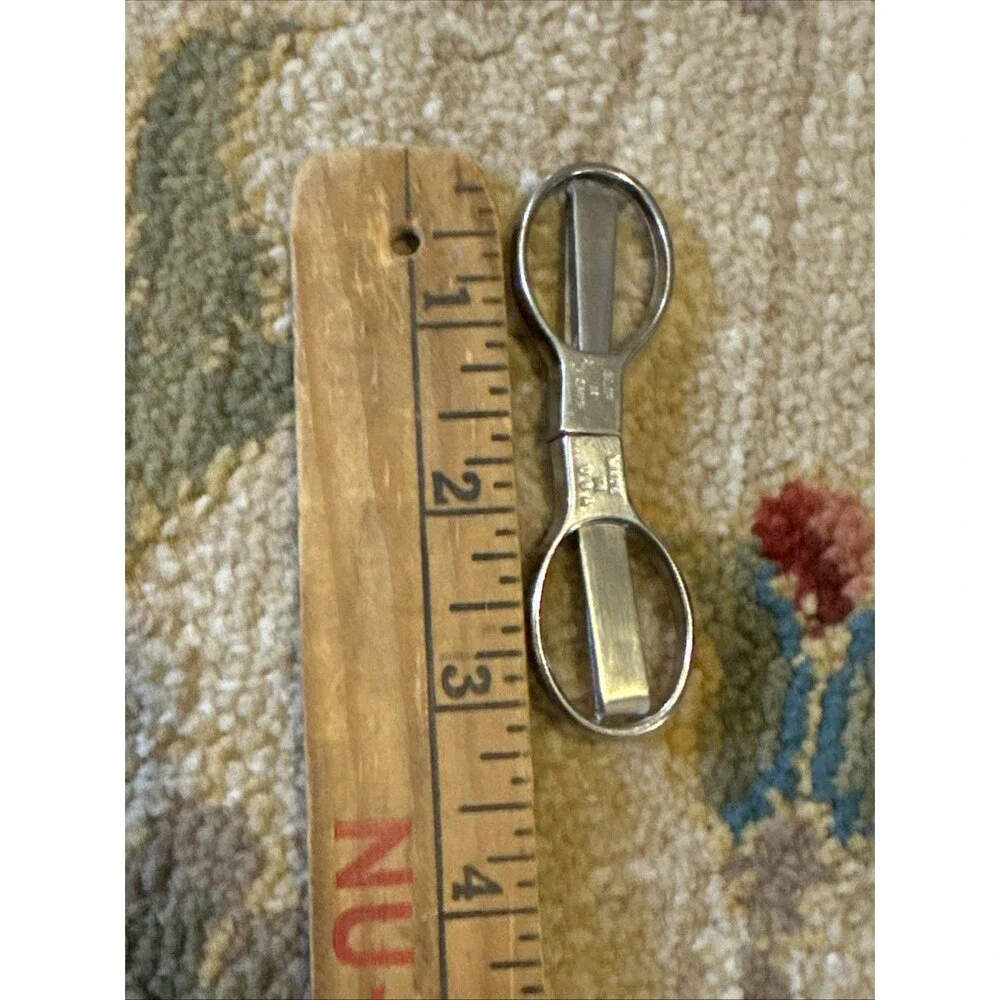 SLIP-N-SNIP Folding Scissors Vintage Folding Made In USA for Pocket or Purse